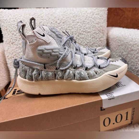 Nike ISPA Sense Flyknit Phantom Black women’s size 6.5 - Picture 10 of 16